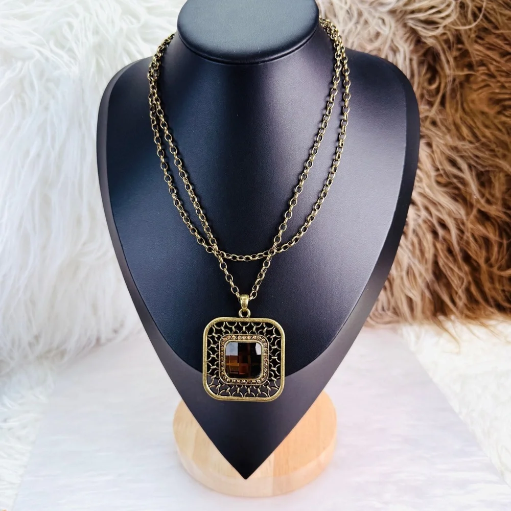 Vintage Bronze tone Brown Pendant Lia Sophia Necklace